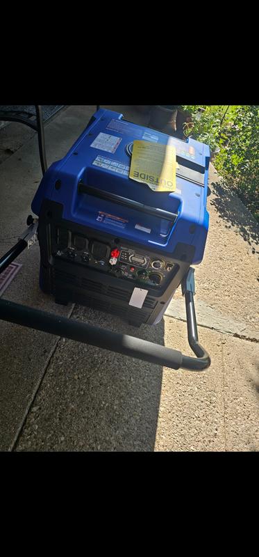 Handle is convenient to move around