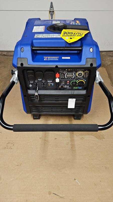 iGen8200TFc Inverter Generator - Tri-Fuel with CO Sensor