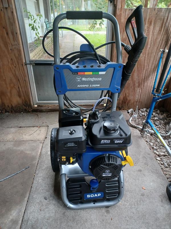 Westinghouse WPX3200 GAS Pressure Washer, 3200 PSI and 2.5 Max GPM