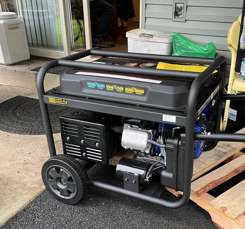 Westinghouse WGen10500TFc Tri-Fuel Portable Generator