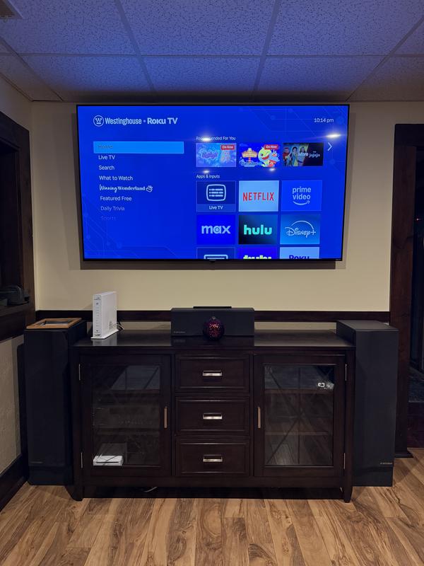 Flat wall mount, easy to install apps.