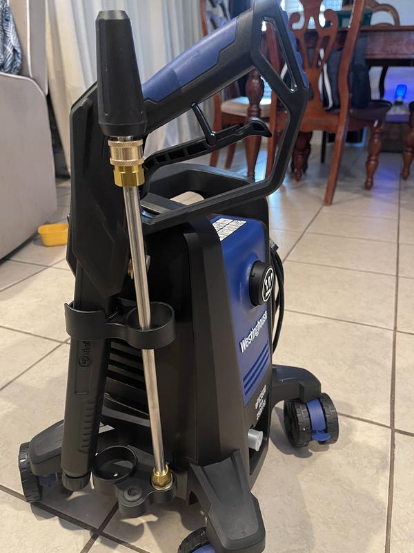 Love that everything is compact and held together with the washer. Love it!