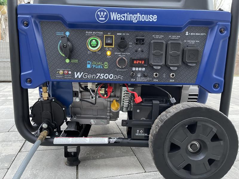 Westinghouse WGen7500DF Dual Fuel Portable Generator