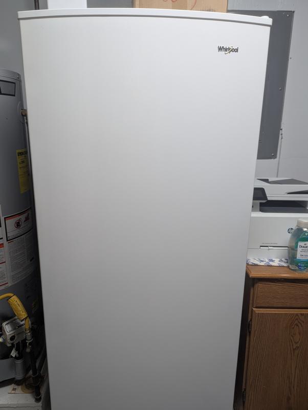 ふわふわページ 18 cu. ft. Upright Freezer with LED Lighting White WZF34X18DW