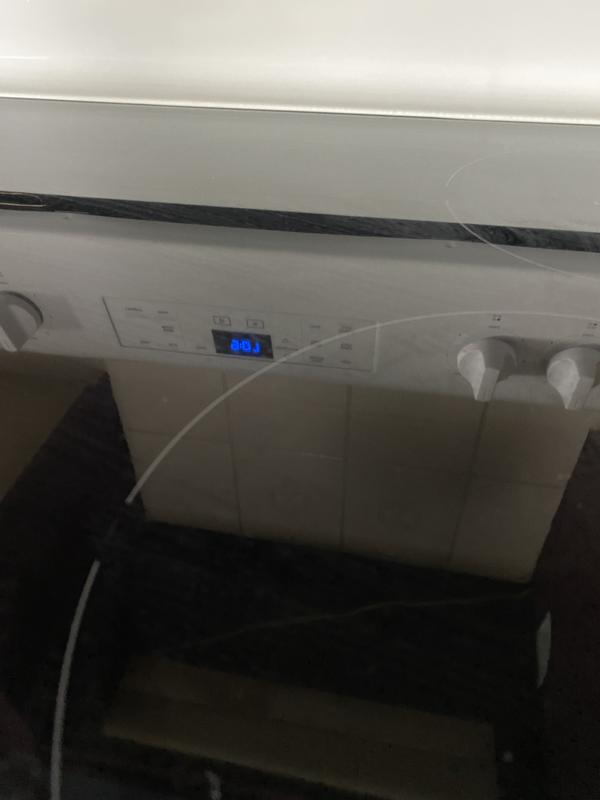 Estufa de piso eléctrica 220V 30 Whirlpool - WFE515S0JS- Electric