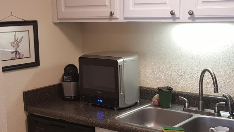 Silver 0 5 Cu Ft Countertop Microwave With Add 30 Seconds Option