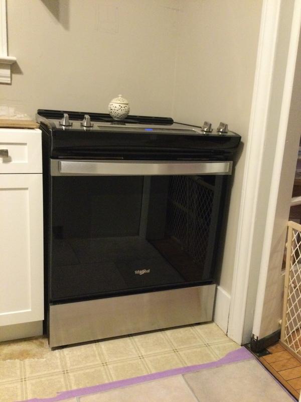 Whirlpool® 24 Stainless Steel Free Standing Electric Range Home  appliances, kitchen, laundry in Sumter,SC 29150