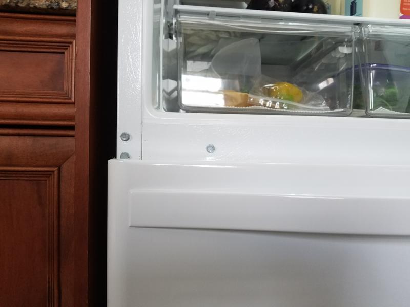 Black 33 Inches Wide Bottom Freezer Refrigerator With Spillguard Glass Shelves 22 Cu Ft Wrb322dmbb Whirlpool
