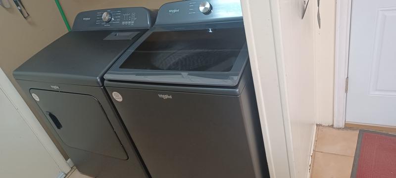 Whirlpool 5.3 Cu. Ft. High Efficiency Top Load Washer with Deep Water Wash  Option Volcano Black WTW6150PB - Best Buy