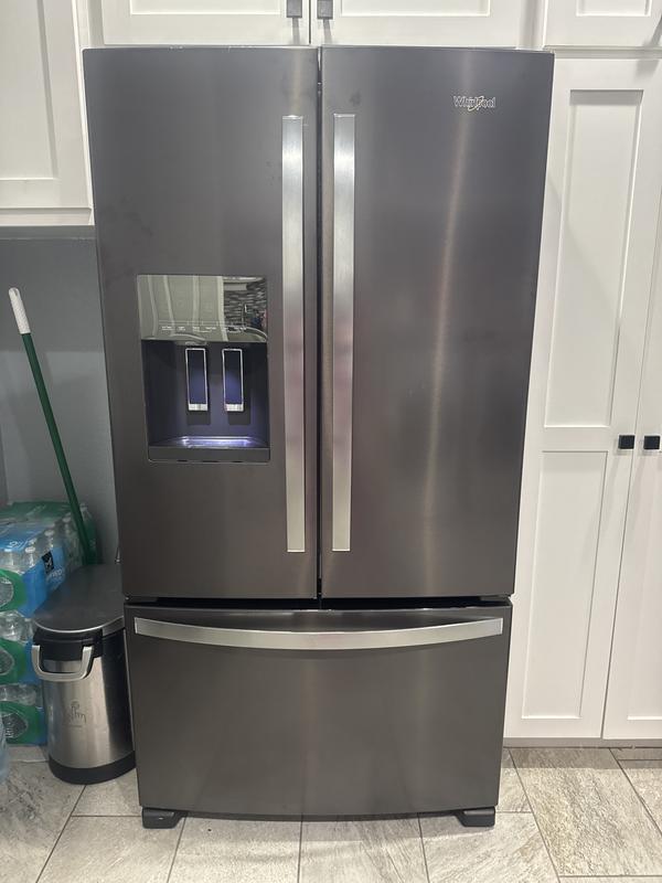 Whirlpool Standard-Depth 24.7-cu ft 36-in Wide with Ice Maker