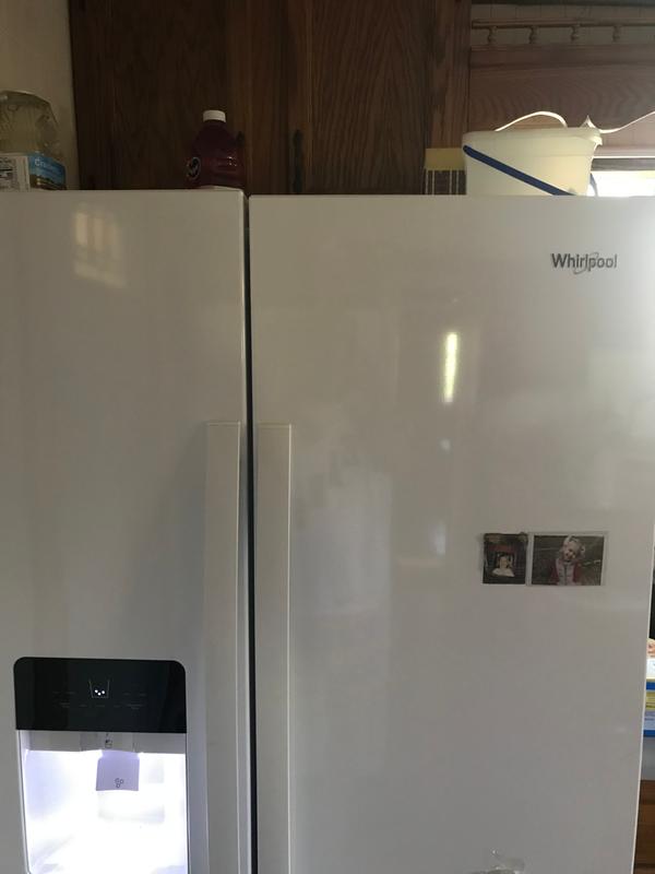 Black Stainless 36 Inch Wide Side By Side Refrigerator 25 Cu Ft Wrs325sdhv Whirlpool