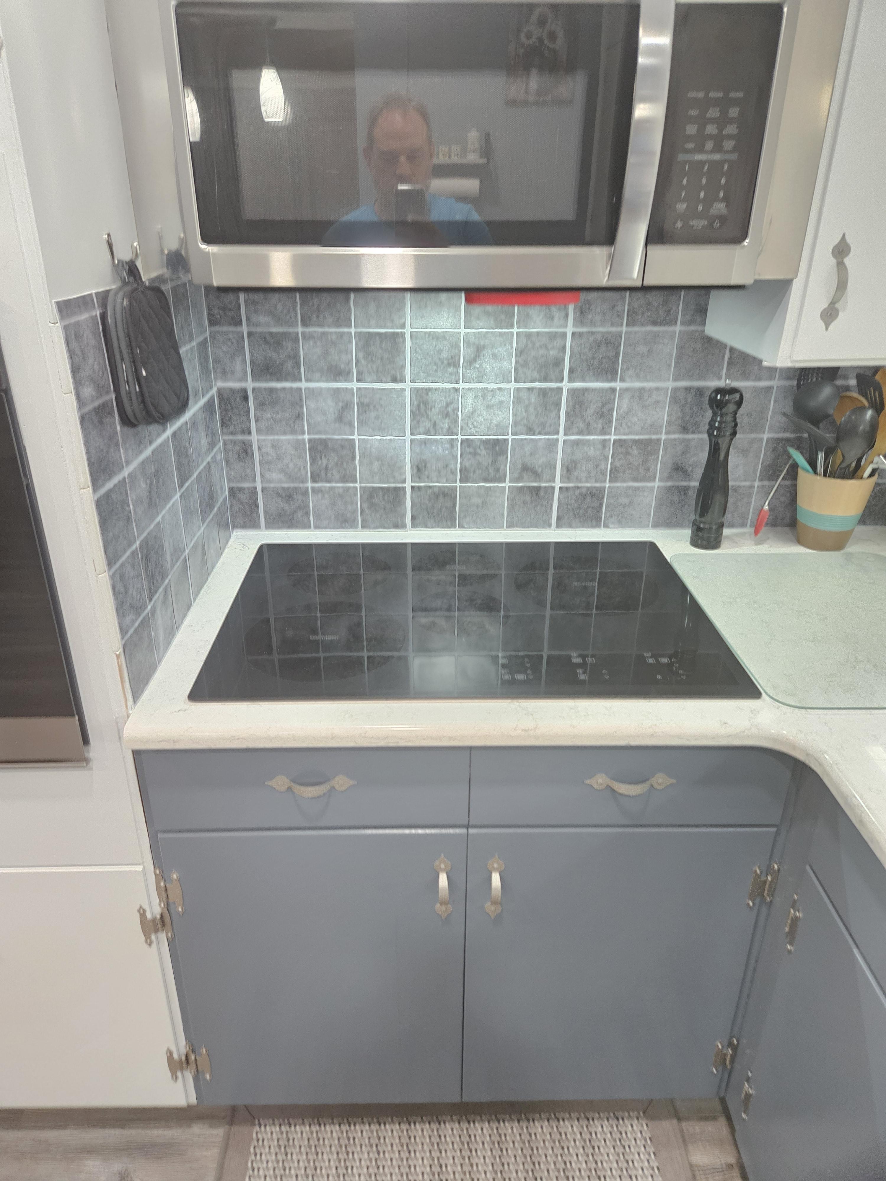 Image 2 of 2