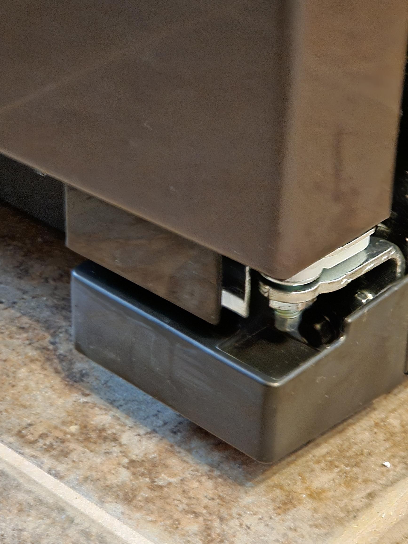 Image 2 of 2