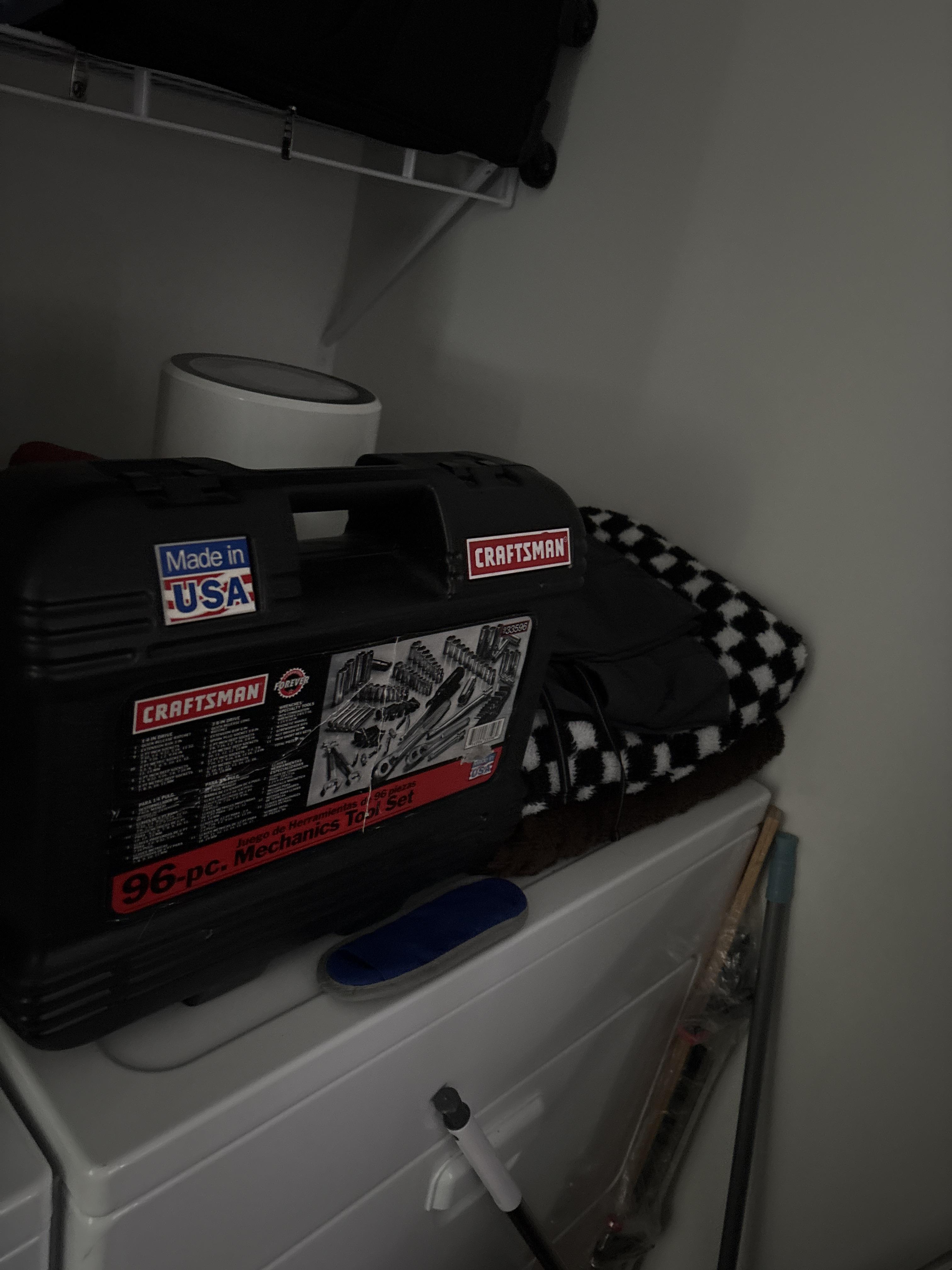 Image 2 of 3