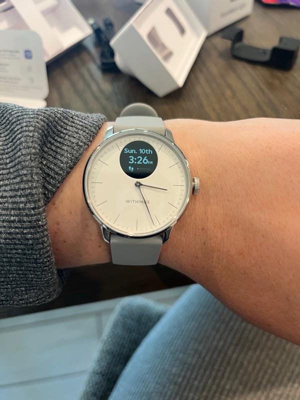 Customer photo for "Sleek and functional"