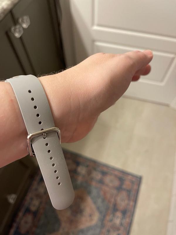 Customer photo for "Great hybrid smartwatch!"
