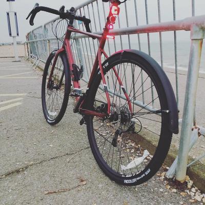 fuji jari 2.1 gravel bike