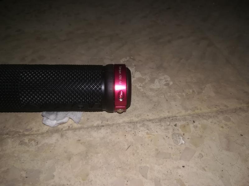 Cannondale d3 dual lock on grips hot sale