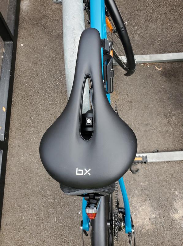 Road bike saddle with cut online out