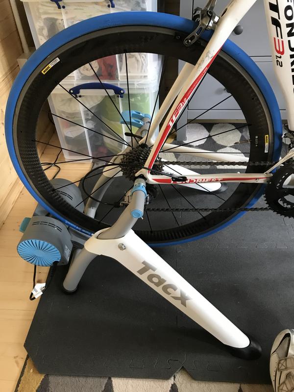 Tacx training online tire