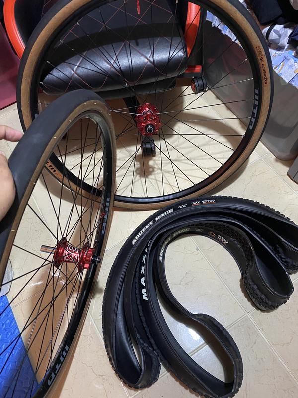 ブランド激安セール会場 WTB ダブルティービー KOM Light TCS 2.0 ケーオーエム ライト 27.5 i23 32H リム 自転車部品  サイクルパーツ