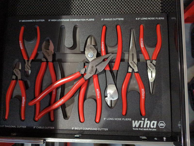 Wiha Classic Grip Assorted Pliers (8-Pack) 34682 at Lowes.com