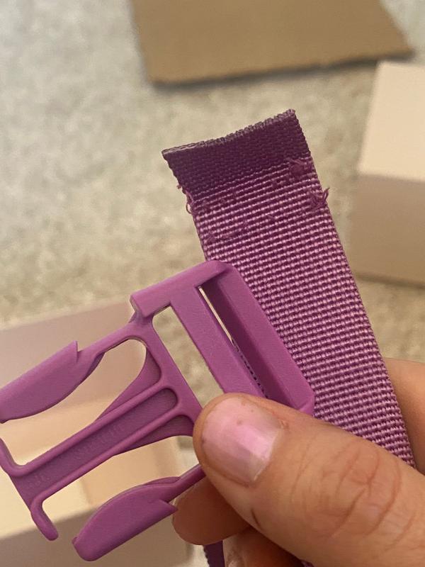 Customer photo for "Broke immediately upon arrival"