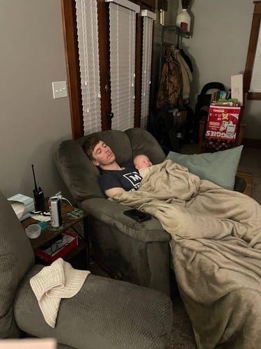 Review Thumbnail Image 1 353077040