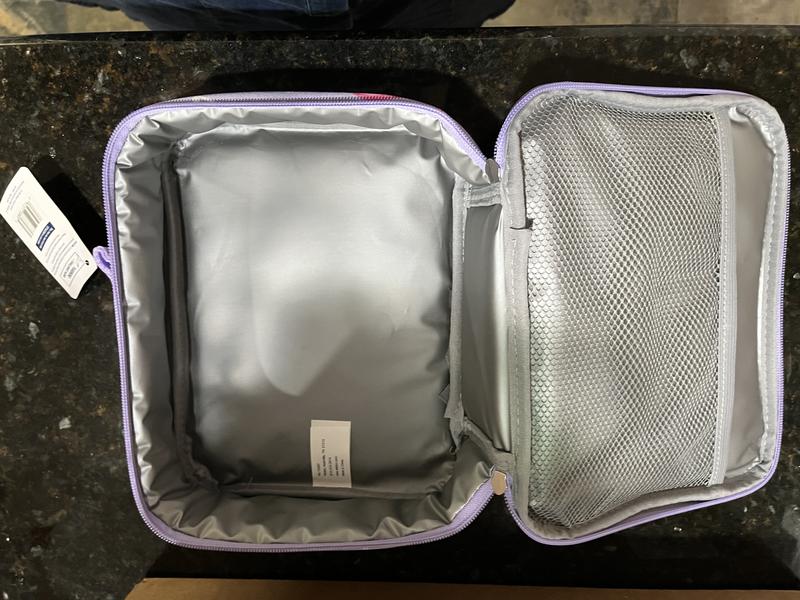 inside and inside mesh pocket