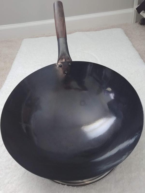  LIGHTOTOS Wok Pan, 14.2 Round Bottom Hand Hammered