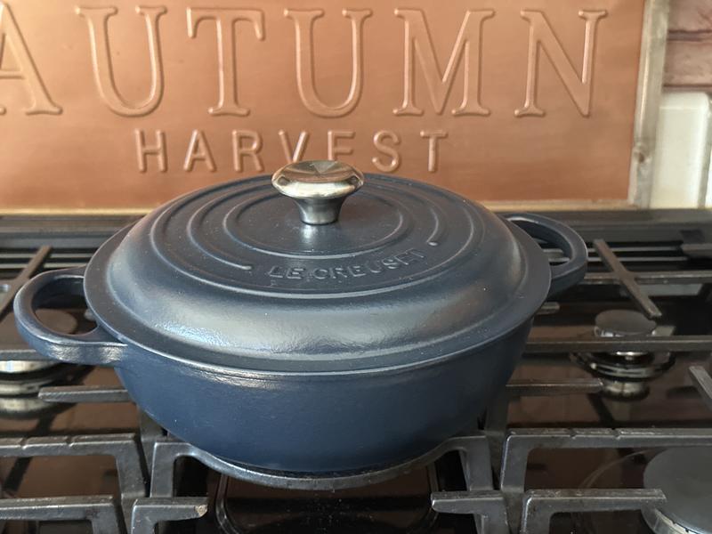 Le Creuset Round Shallow Dutch Oven – 2.75QT – Flame