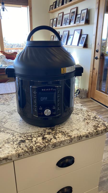Instant Pot Pro Crisp Pressure Cooker & Air Fryer, 8-Qt