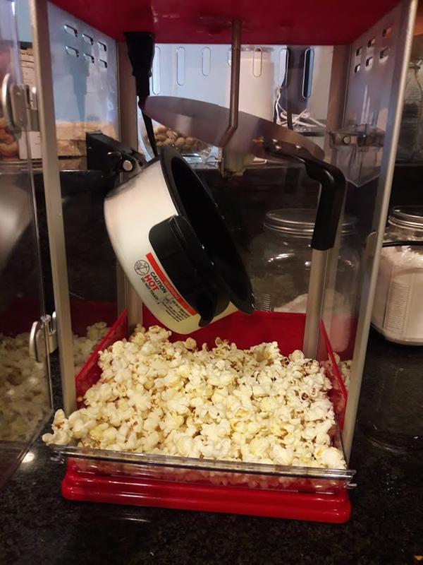 movie style popcorn maker