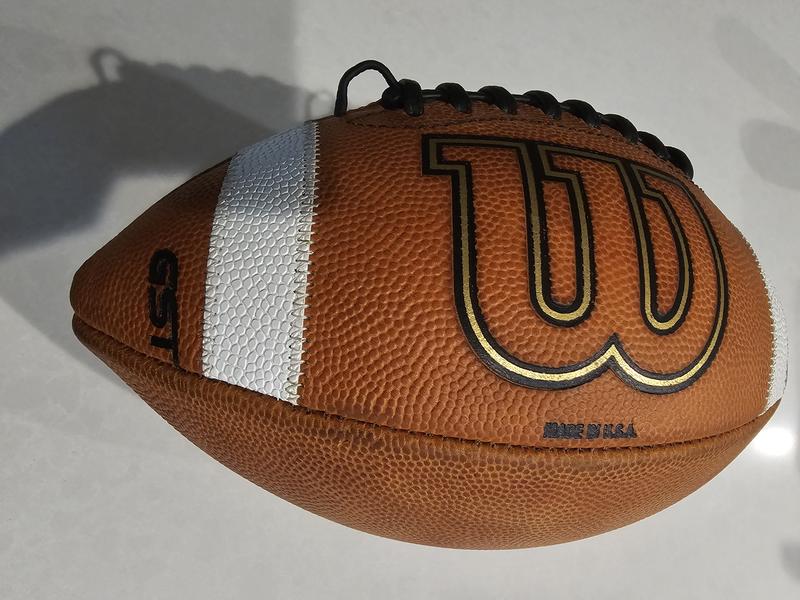 : Wilson Unisex's GST Composite XB Youth Football, Brown, Kids  Size : Sports & Outdoors