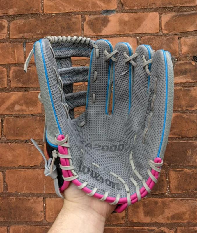 2023 Wilson A2000 13.5 Solid Pink Slowpitch Softball Glove - WTA23RSL