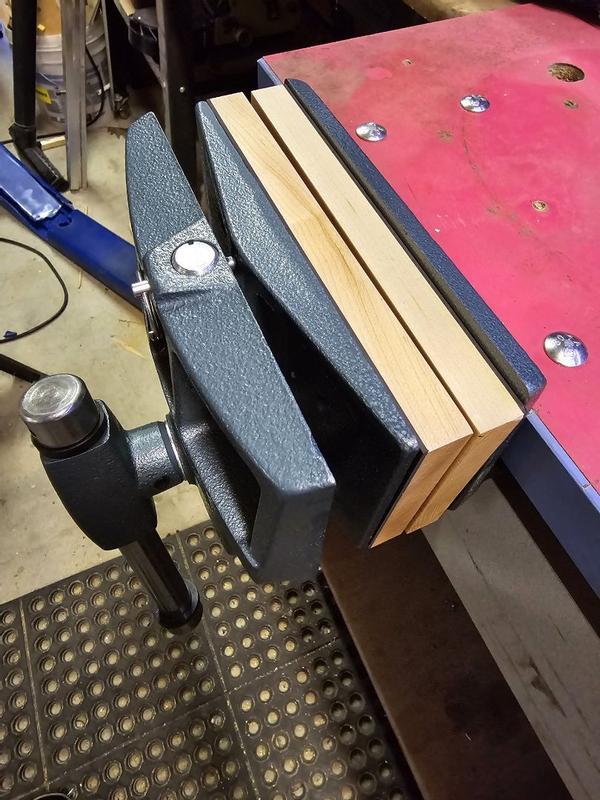 a様 78A Pivot Jaw Woodwrk Vise Rapid Acting 4 x 7 Jaw | Wilton Tools