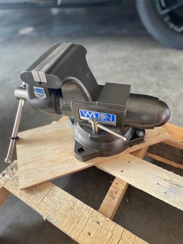 小物 N.M Tradesman 1765XC Vise, 6-1/2in Jaw W, 4in Throat | Wilton Tools