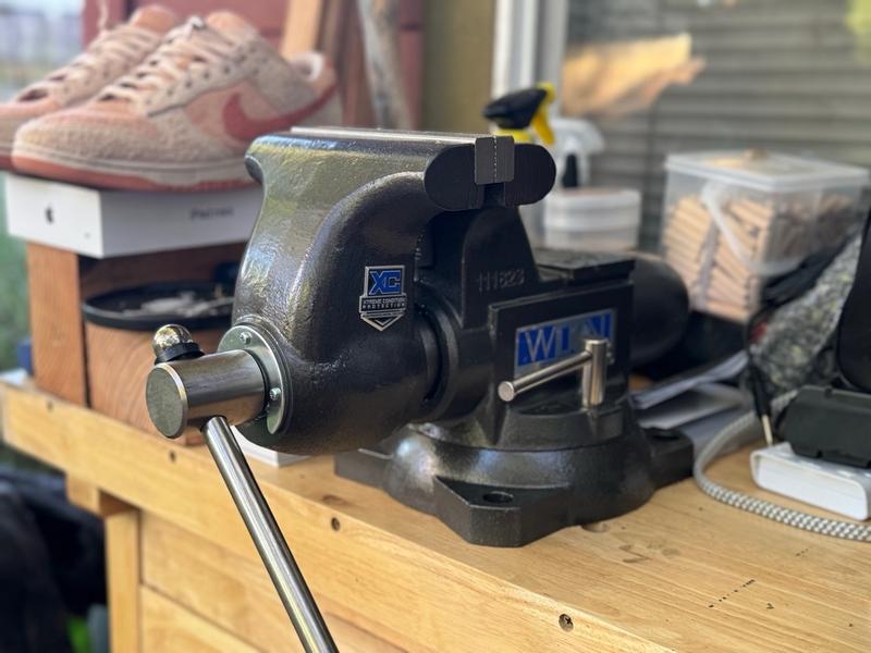 Tradesman 1765XC Vise, 6-1/2in Jaw W, 4in Throat | Wilton Tools