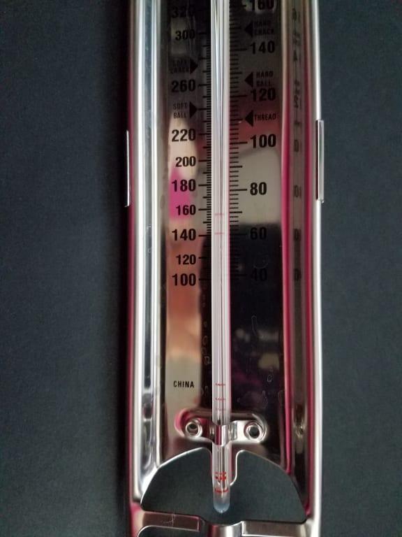  Wilton Candy Thermometer with Side Clamp for Melting Chocolate  and Hard Candy Sugar, 14.7-Inches: Home & Kitchen