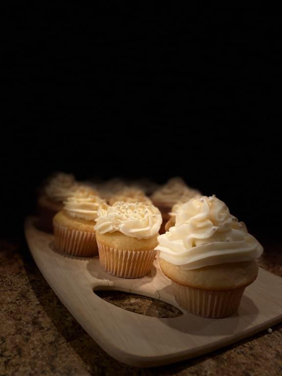 Vanilla Buttercream with 1M nozzle