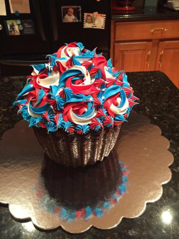 Color Swirl 4th of July Cake