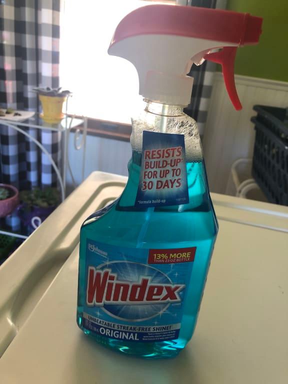 Windex with Vinegar Glass Cleaner Spray Bottle