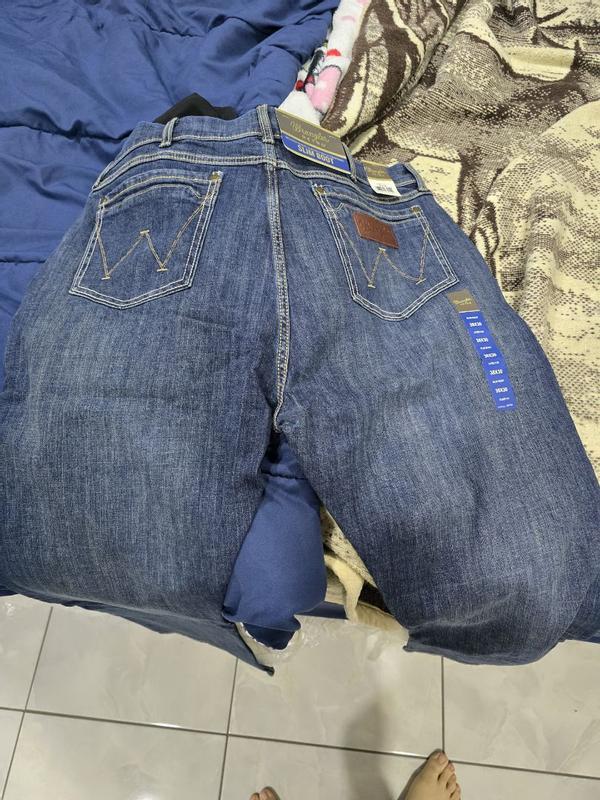 Customer photo for "Nice Jeans, Just a Little Too Slim for Me"