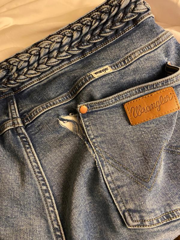 Review Thumbnail Image 0 363875254