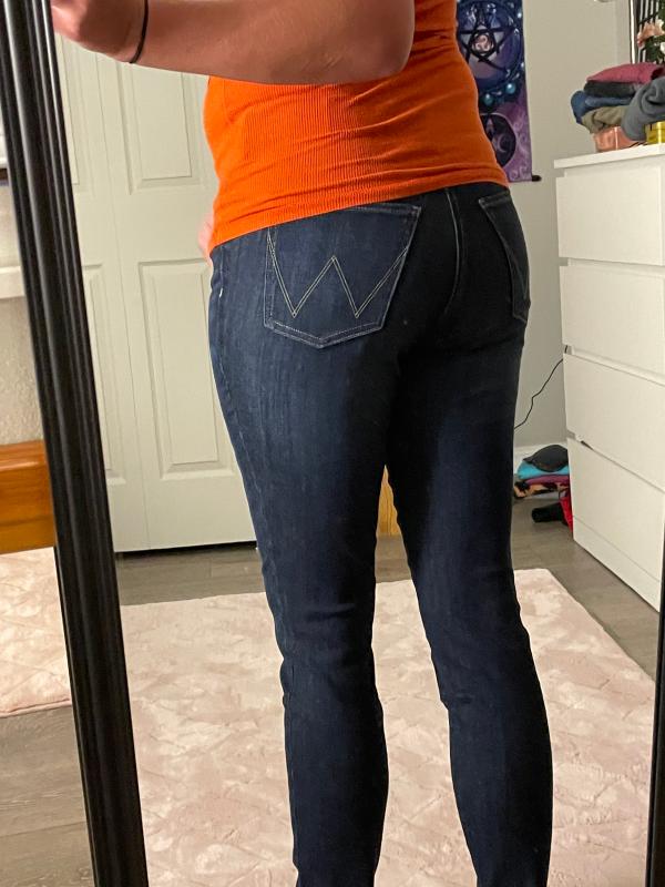 Customer photo for "So stretchy!"