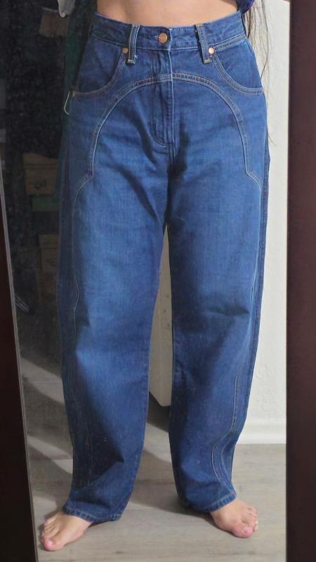 Review Thumbnail Image 1 367996878