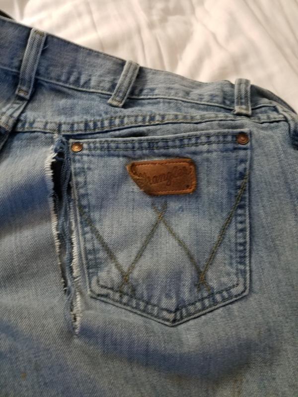 Customer photo for "Very poor quality"