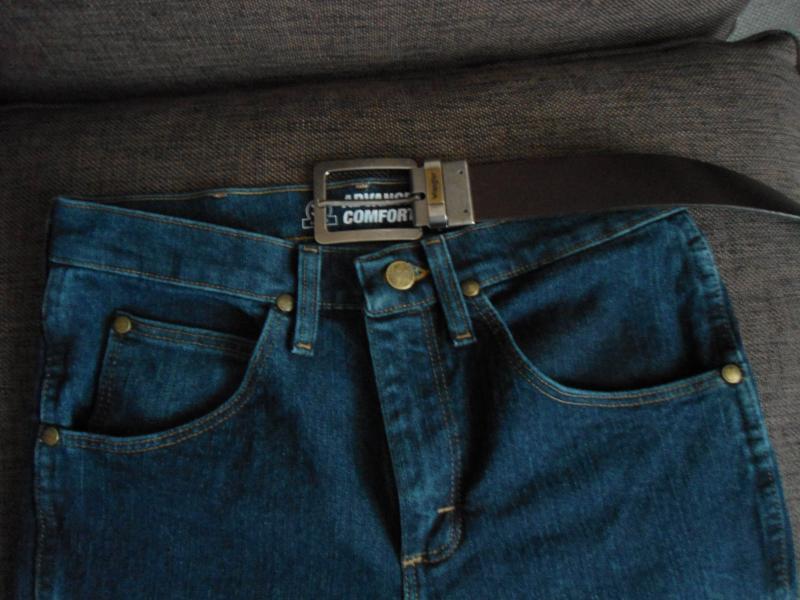 Belt buckle does not fit.