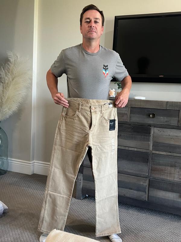 Men's Wrangler Retro® Premium Slim Fit Straight Leg Jean