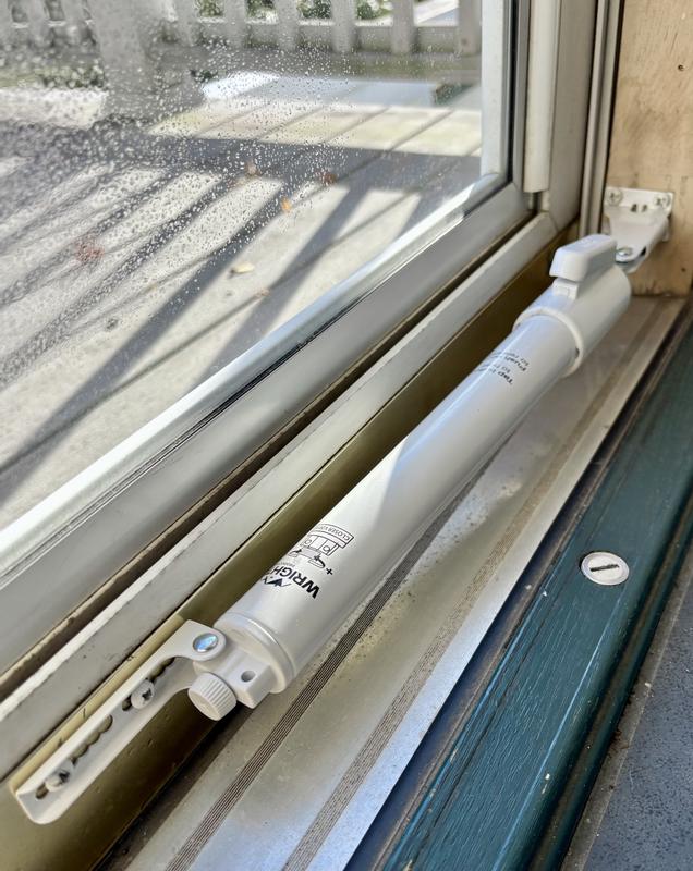Standard Duty Pneumatic Screen and Storm Door Closer with EZ-HOLD